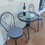 Lidija Apartman *